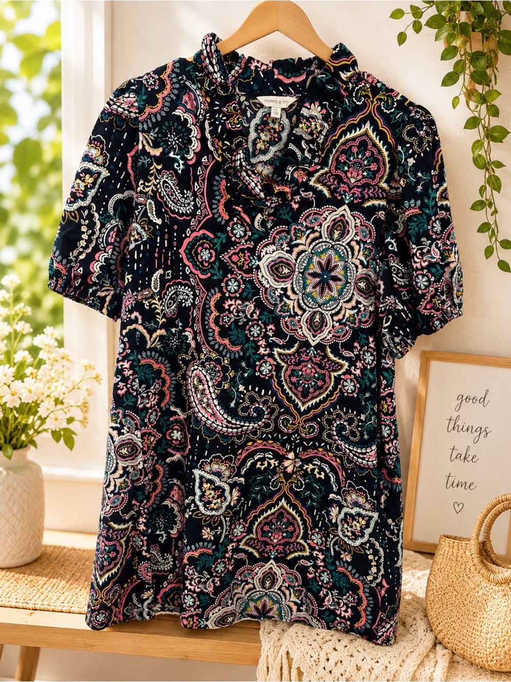 crown & ivy Navy Paisley Short Sleeve Ruffle Neck Dress